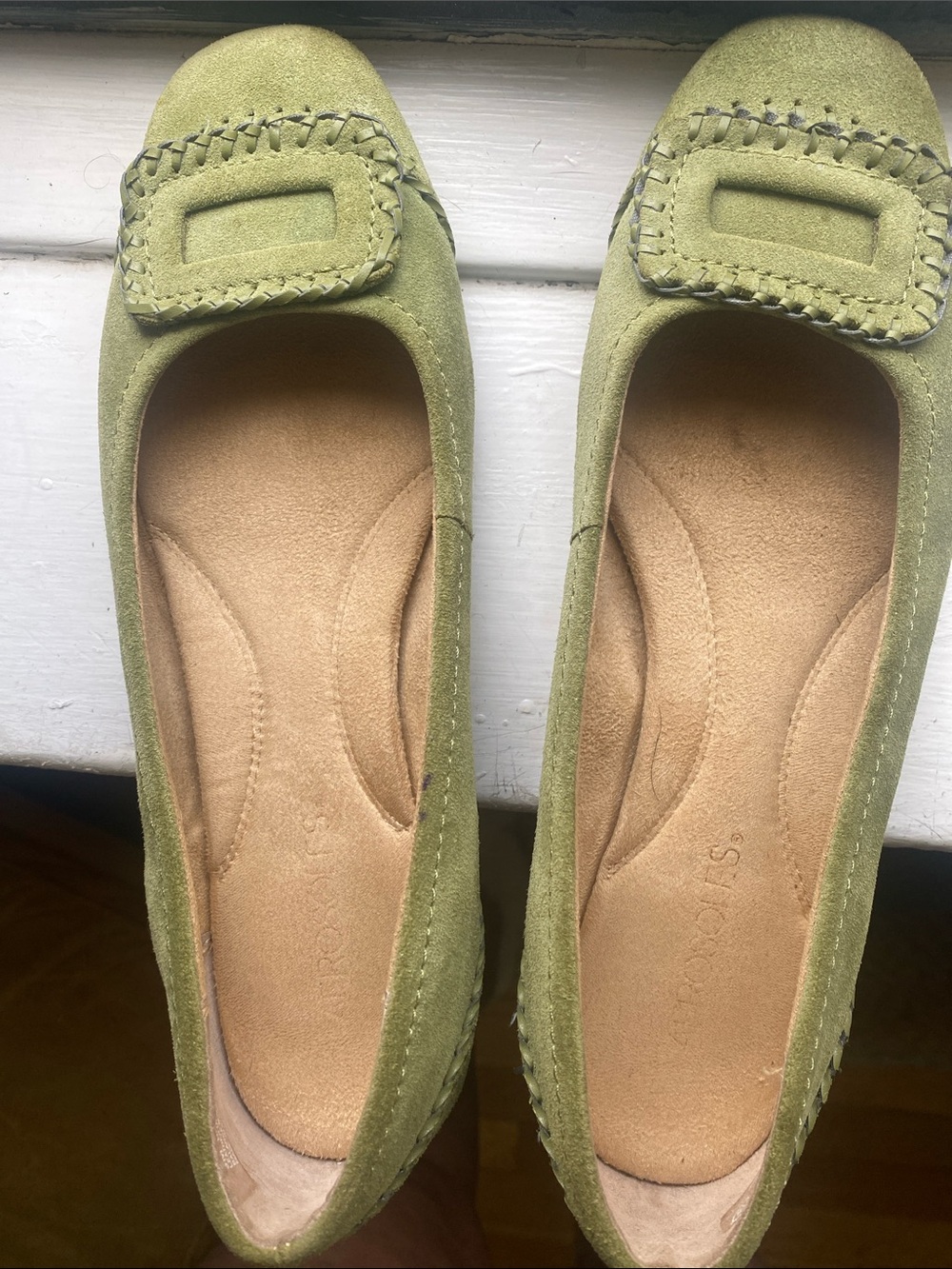 AEROSOLES Light Green Suede Slip-On Ballet Flats - Picture 2 of 9